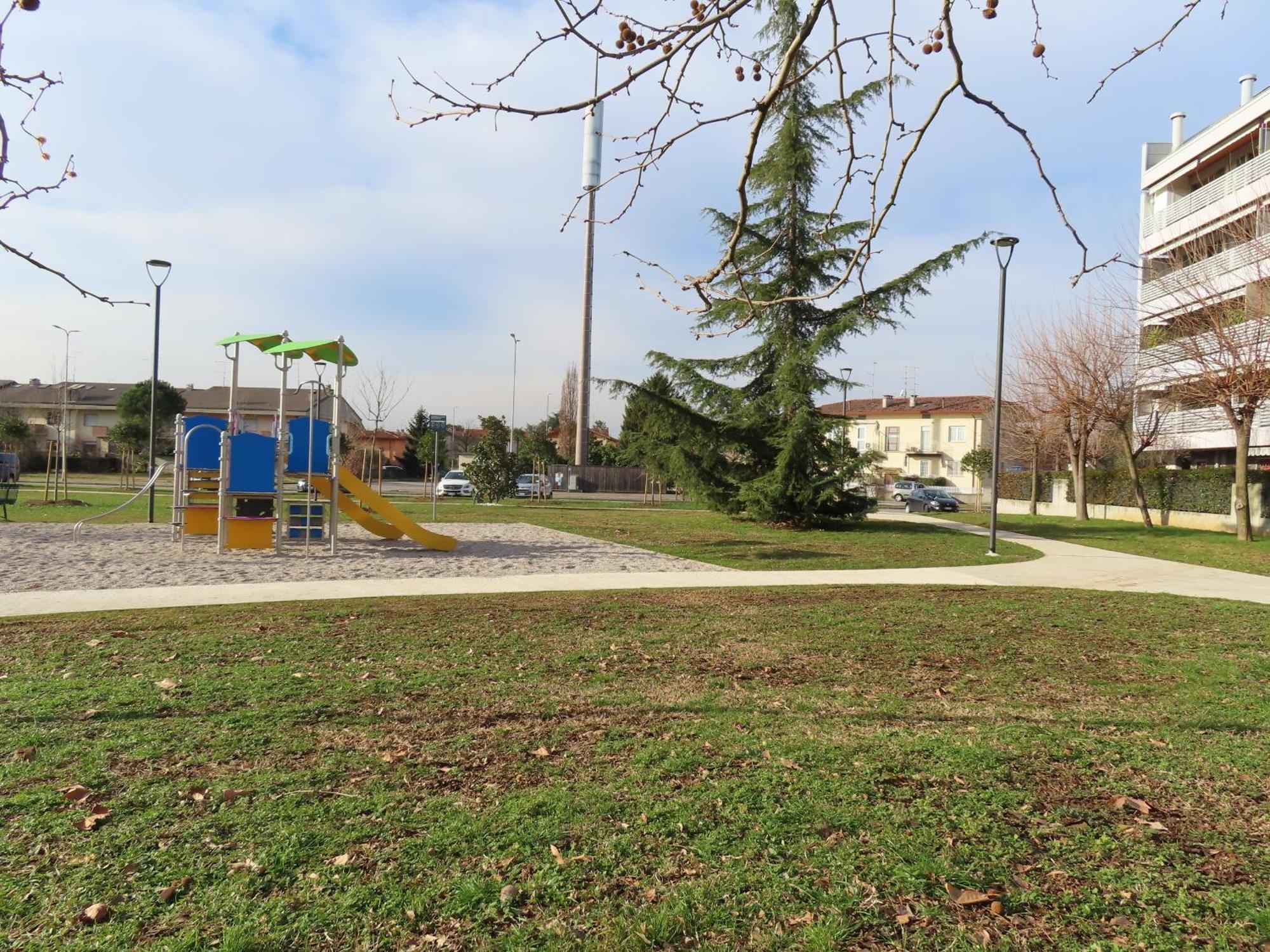 Nest Eco Guesthouse Udine Exterior photo